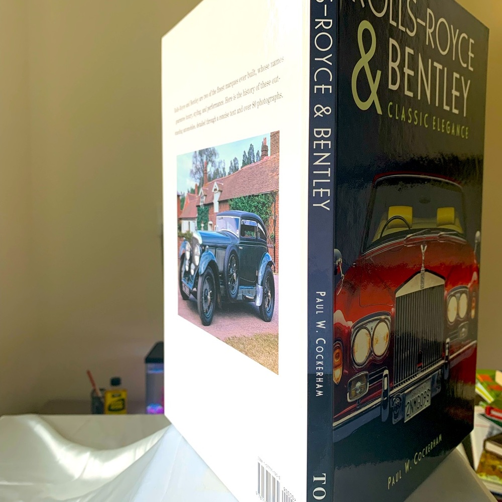Rolls-Royce & Bentley classic elegance book - Picture 2 of 10